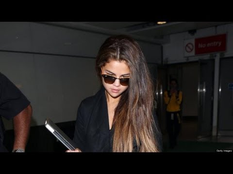 Selena Gomez Wears Impossibly Short Shorts | HPL