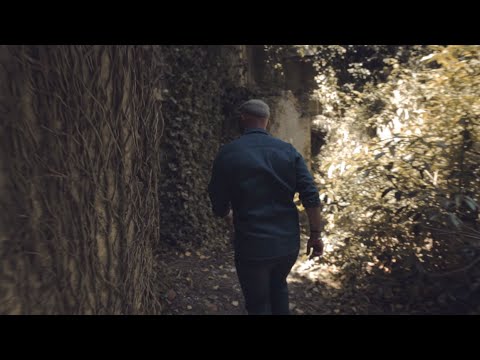 Frankie Chavez - Voodoo Mama (Official Music Video)