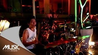 Download lagu Slank - Kalau kau Ingin Jadi Pacarku - Exclusive Youtube (Live at Music Everywhere) * mp3