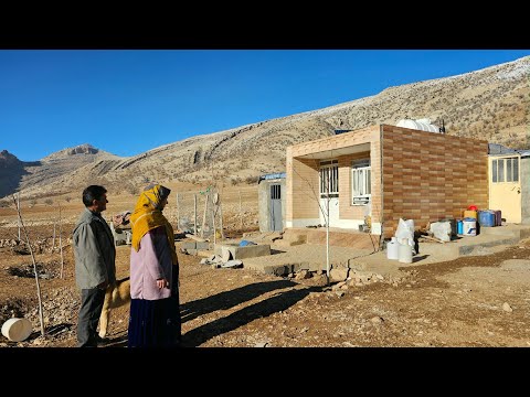 Mountain Life: How Do They Live in a Mountain Cabin Equipped with Amenities? - Off-Grid Living