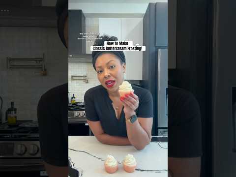 Back to Basics: Classic Buttercream Frosting! #easyrecipe #cake