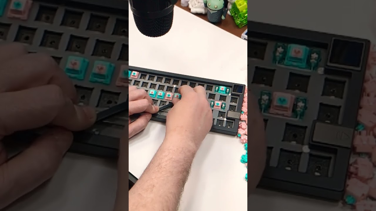 How to install switches on a flexy plate #GMK #mechanicalkeyboard