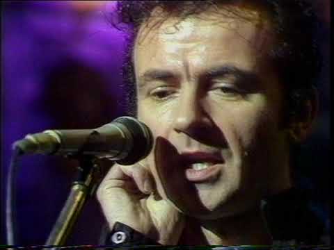 The Stranglers - Let Me Down Easy, No Mercy & Uptown (Live) - The Tube (1984)