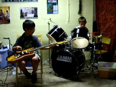 The Trash Cans - robbers on rockets rehearsal