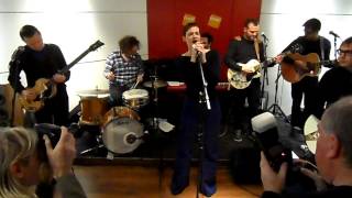 Hooverphonic - Ether (live @ FNAC Antwerpen 23-11-2013)