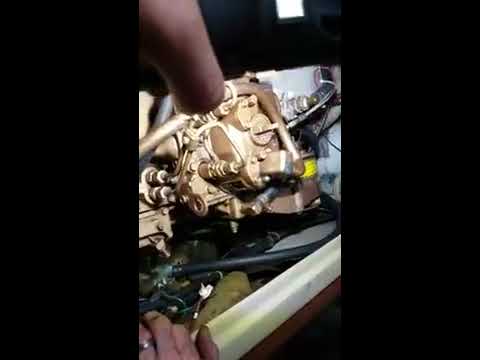 Universal 5411 Walk through Part 6 - Engine Decompression Lever & Fuel Pump