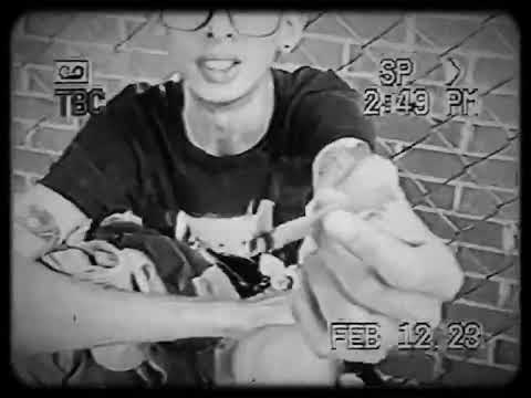 ISDAG - TRAJES 🕴️ (VHS VISUALIZER)