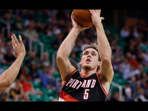 Pat Connaughton at Suns (10/18/2017) - CAREER HIGH 24 Pts, 9-14 FGM, 4-7 3PM!