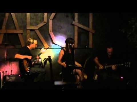 Willow and The Embers - Radio Sky.mpg