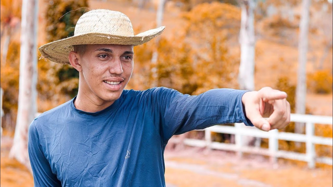 🙏FAZENDEIRO  MANDA  FUNCIONÁRIOS  ESCOLHER  BÍBLIA OU  DINHEIRO -VEJAM O QUE ACONTECEU.