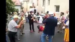 preview picture of video 'La Tonkinoise du Vide-grenier 2013 de La Sauvetat'