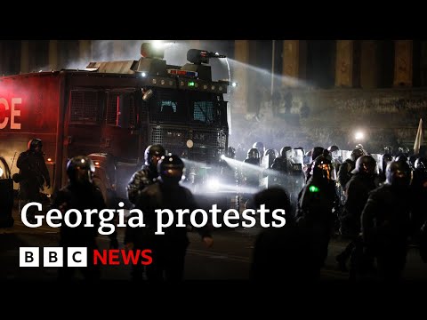 Video | Police in Georgia use water cannon as EU protests erupt for second night | BBC News