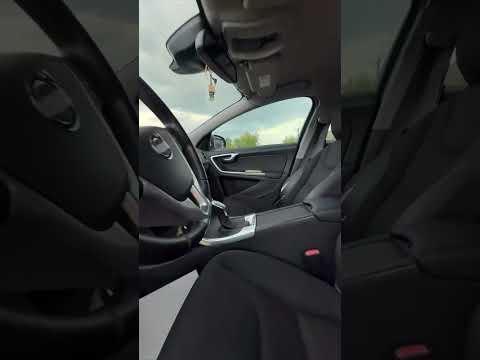 фото volvo s60 ii 0