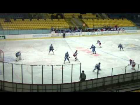 HC Břeclav vs. LHK Prostějov 27.10.2010 - 1. část.mp4