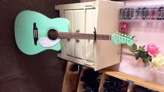 Video thumbnail for FENDER SONORAN SCE IN SURF GREEN UNBOXING!! | Ohhsnapitzjen by Jennifer