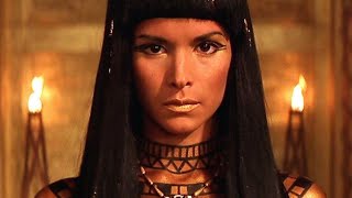 Things Only Adults Notice In The Mummy video