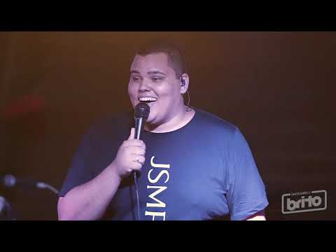 Cohab City/ Vem pra cá/ Beijo Geladinho - Grupo Menos é Mais