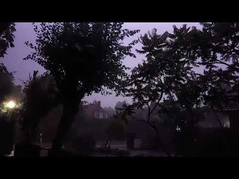 Gewitter mit Donner, Blitz und Regen (2023)