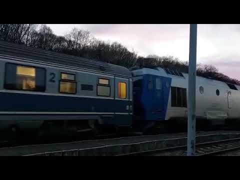 R-E 4004 BUCUREȘTI NORD- SATU Mare în gara jibou