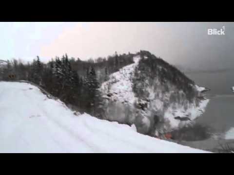 LEIRFJORD (NORWEGEN) - Schock für zwei Lastwagen-Chauffeure in Norwegen