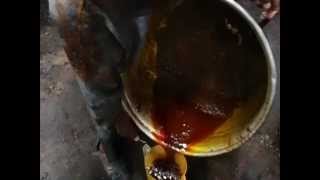 preview picture of video 'Palm oil making in Cameroon Part 2'