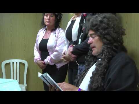 Dicky Woodstock -  de Rechtbank