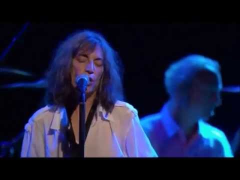 Patti Smith - Like A Rolling Stone (Live at Montreux)