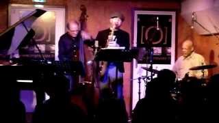 Bearzatti Quartet a Paris - 1 - Péniche L'IMPROVISTE - ITALIANI ALL'ESTERO TV