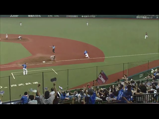 【7回裏】試合終盤の最高の場面!! キャプテンのライオンズ・浅村が放った打球が勝敗を分けた!! 2018/8/3 L-F