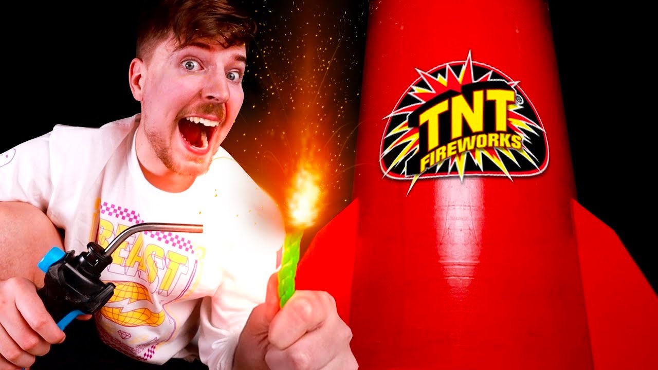 I Bought The World's Largest Firework ( 600, 000)