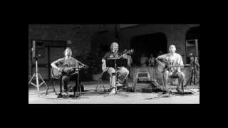 Riders In the Sky-Sultan Of Swing  --  Bermuda Acoustic Trio (Dire Straits Cover)
