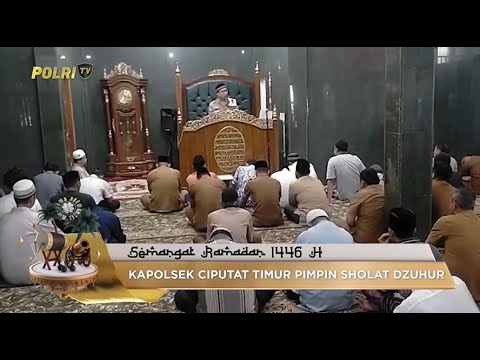POLSEK CIPUTAT TIMUR PIMPIN SHOLAT DZUHUR BERSAMA JEMAAH