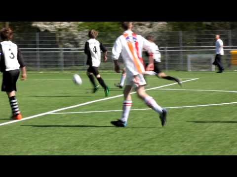 VUC C1   SVC C1 2 penalty op Thomas of niet