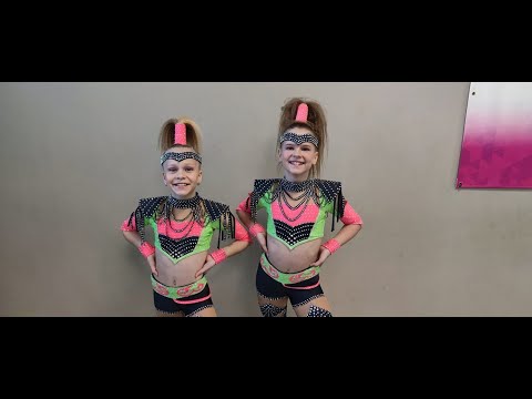 TŠ Dance4Life Opava - Sandra Václavíková + Jasmína Vaňková