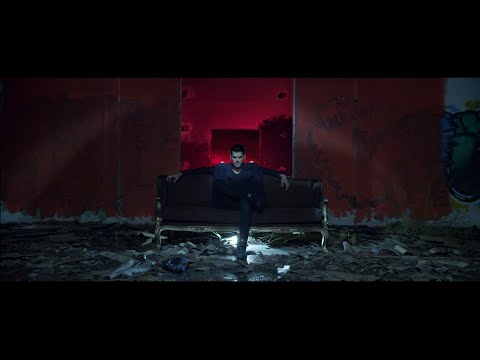 Video thumbnail for A Noite Ao Contrário