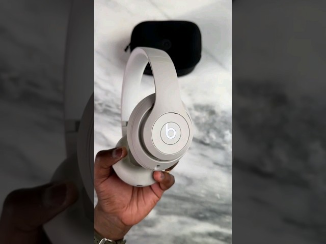Vídeo relacionado con SHUOSUO Soporte de Auriculares de madera de nogal, Soporte para Cascos escritorio con base de almacenamiento, compatible con AirPods Max, Beats, Bose, Sony, Sennheiser, Gaming, etc