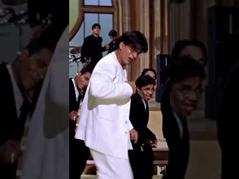Yeh pyaar kaise hota hai! | Aankhein Khuli | Mohabbatein | Shah Rukh Khan, Aishwarya Rai #YRFShorts