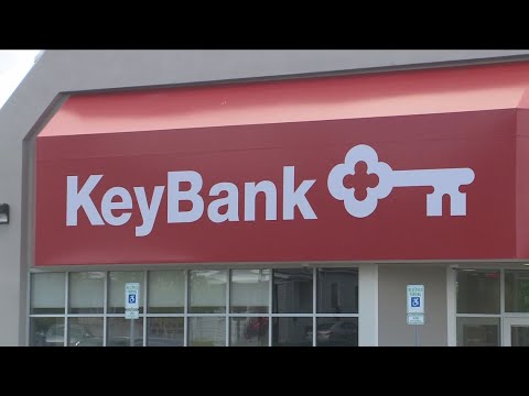 Canadian Bank Buys 14.9% of Key Bank