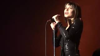 Meg Myers - Take Me To The Disco (Acoustic) LIVE HD (2018) KRAB Christmas Show Fox Theater