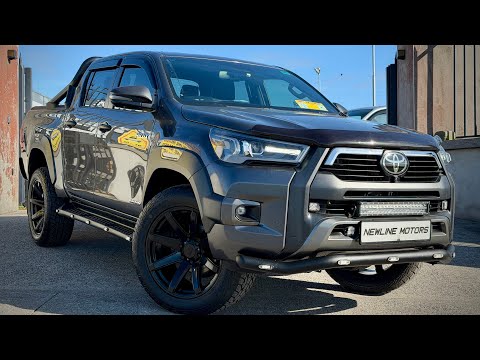 2024 Toyota Hilux INVINCIBLE X!! VIDEO!! - Image 2