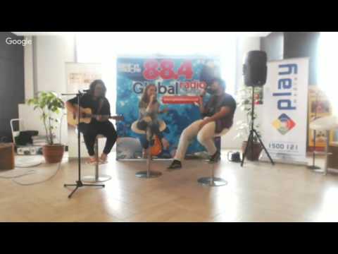 Zee Zahra - MNC Play Live Streaming