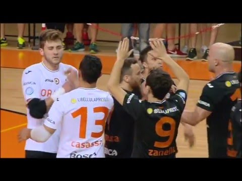 PLAY OFF. Semifinale Gara 2. ORANGE FUTSAL Vs ACQUA&SAPONE. 4-2