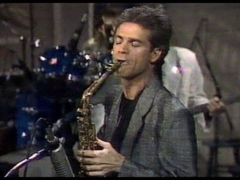 David Sanborn "Heartbreak Hotel" 1-15-86 late night TV performance
