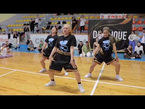 Request Dance Crew | What a Night - Lisa Mercedez and Stylo G