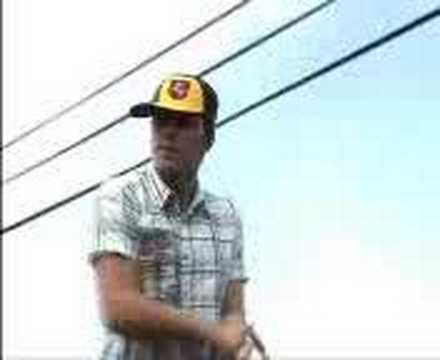 Emigrants- Kitokia Daina (1-asis oficialus Emigrants video, 2007)