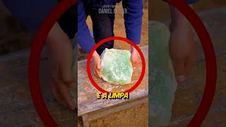 Ele DEMOROU Muito PARA ESCULPIR Essa PEDRA De JADE (créditos: 青松/qingsong2025 no Douyin)