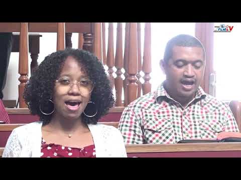 FFPM 348 – Andriamanitra tahio ny mihaino