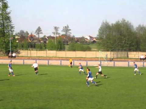 MKS II - Czarni - bramka Michała Łozińskiego