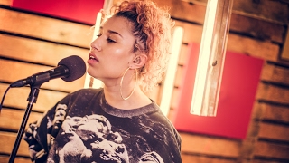 Jax Jones ft. RAYE - You Don&#39;t Know Me (live)