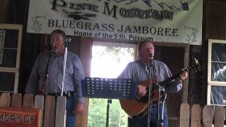 SOUTHERN MOON sung by DIXIE BLUEGRASS BOYS BAND